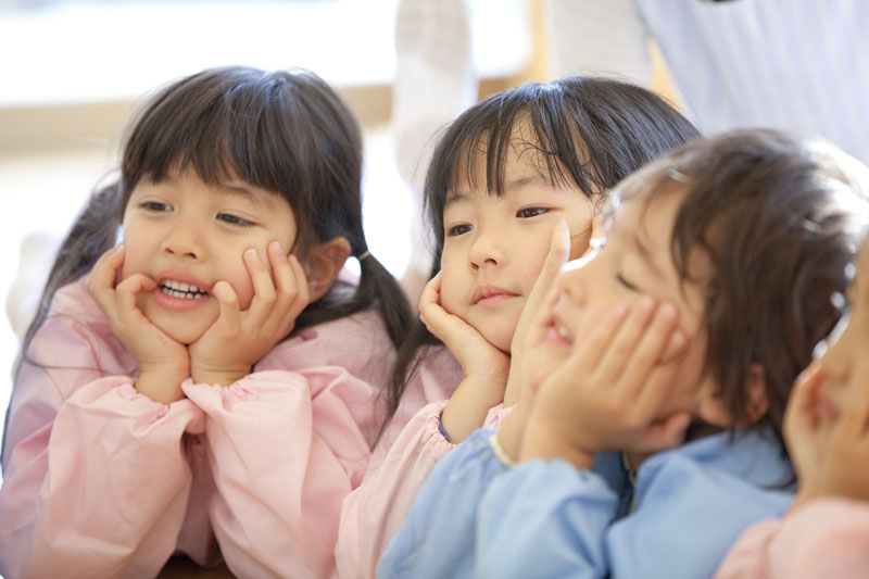 福井市にある、0歳から5歳までの保育をする幼保連携型認定こども園です。