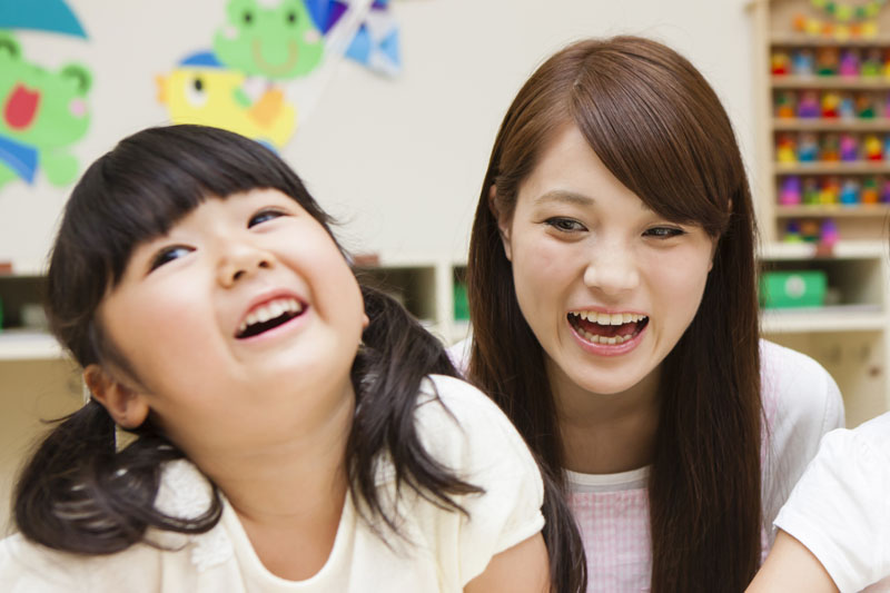 笑顔で挨拶を合言葉に、子どもに寄り添う教育・保育を目指しています